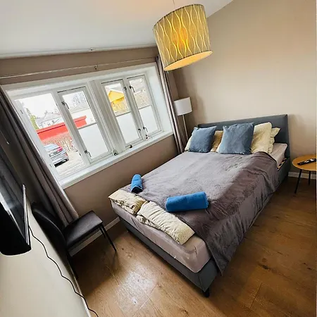 With Free Parking In The Center Of Apartman